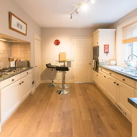 Holidays King's Garden Apartman Harrogate